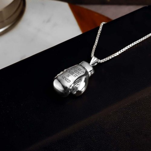 Boxing Necklace – A novelty boxing gift