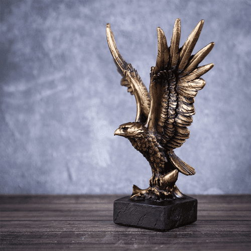 Eagle Home Decor Statue – Beautiful gift idea for eagle enthusiasts