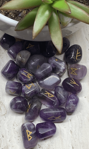 Runes – Stocking stuffers for people who like divination