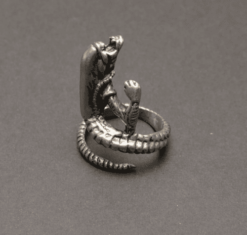 Xenomorph Ring – Stocking stuffers that start with the letter X