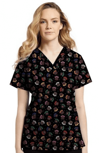 Animal Print Scrub Top – Gifts for vet students