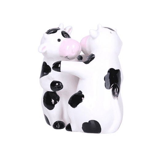 Salt and Pepper Shakers – Unique cow gifts for the kitchen
