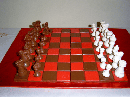 Chocolate Chess Pieces – Tasty chess gifts
